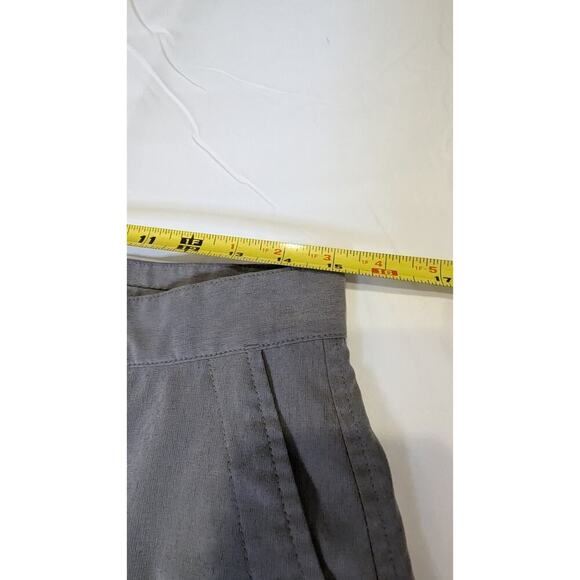 PATAGONIA Flat Front Bermuda Gray Outdoor Zip Back Pockets Shorts Size 32 - Picture 7 of 9